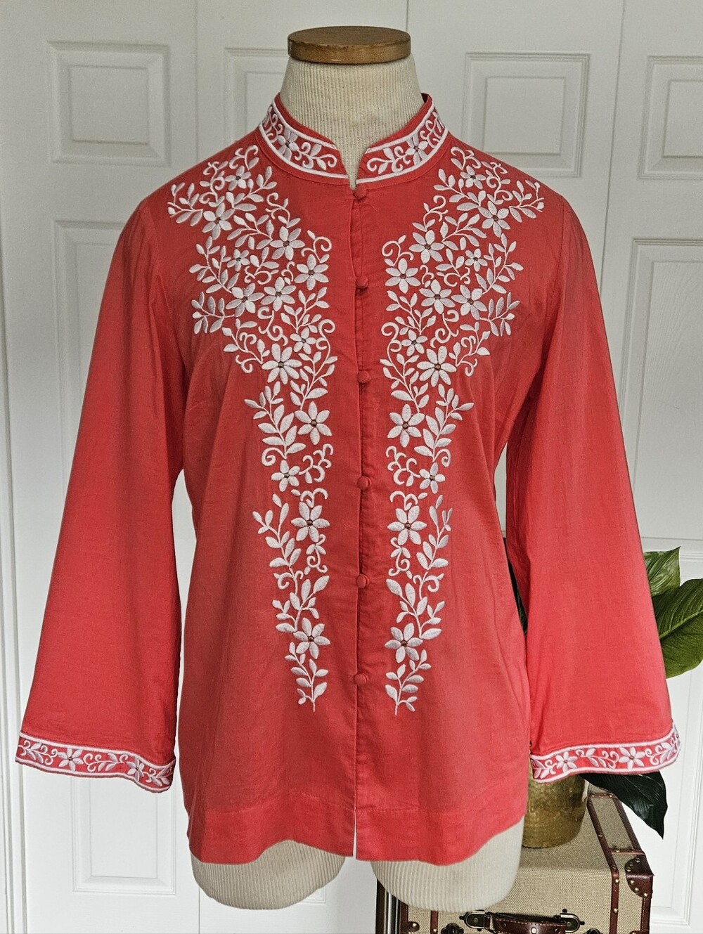 Talbots Boho Coastal Cottagecore Coral Embroidered Mandarin Collar Tunic Size S